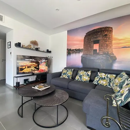 Spacious&quiet, Air Conditioning, Parking, High Floor Apartamento *