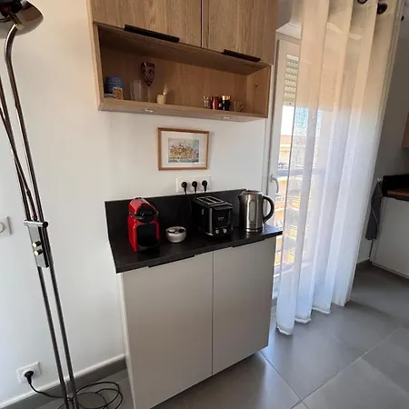 Spacious&quiet, Air Conditioning, Parking, High Floor Apartamento *
