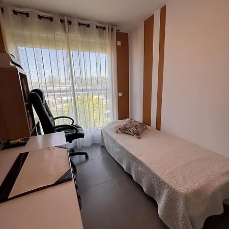 Spacious And Quiet, Air Conditioning, Parking, High Floor * Antibes