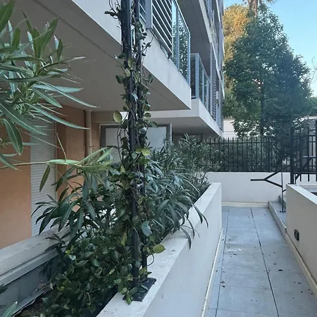 Apartamento Spacious&quiet, Air Conditioning, Parking, High Floor Antibes